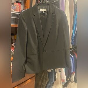 Jasper Women’s Black Suit size 14